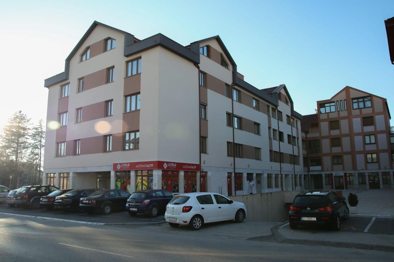 Apartman "Park" Ливно Екстериор снимка