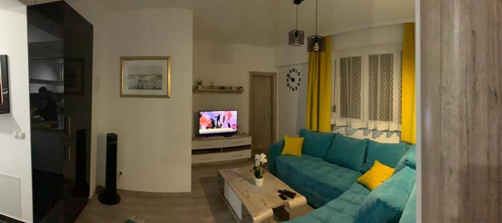 Apartman "Park" Ливно Екстериор снимка