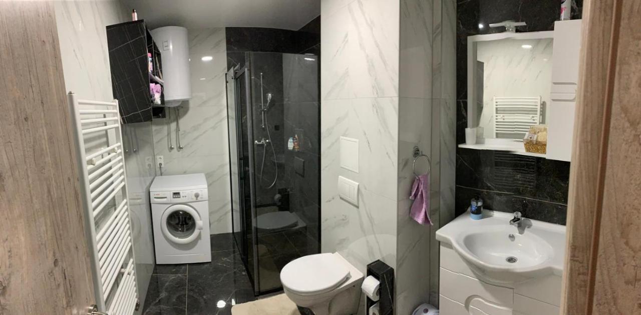 Apartman "Park" Ливно Екстериор снимка